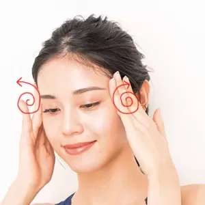 誰でも簡単。小顔になれる秘訣のサムネイル